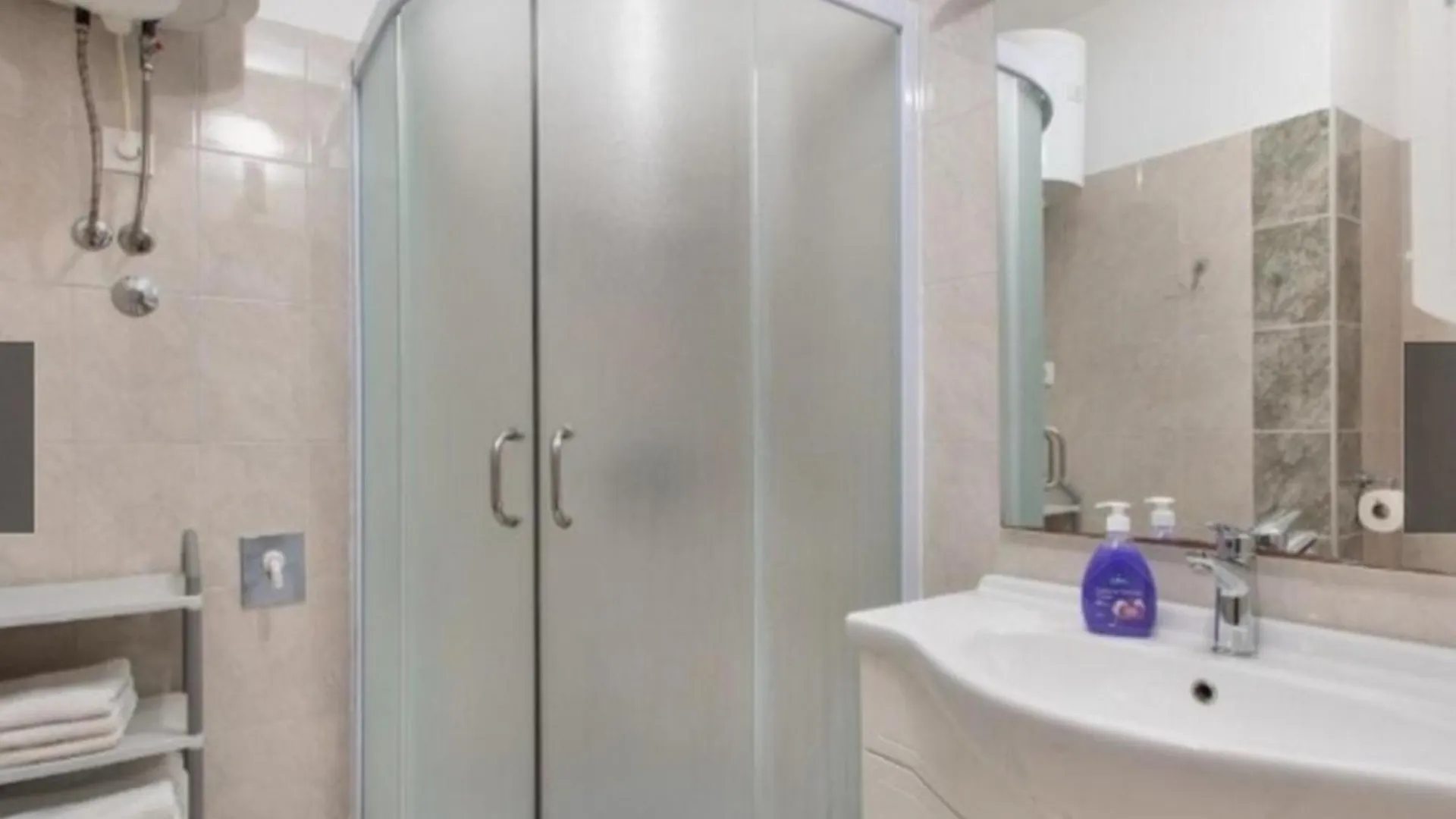 Two Bedroom Apartment Sonja With Seaview Punat 0*,
