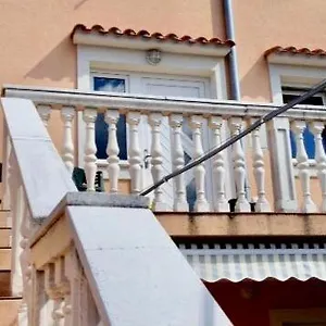 Apartment Luna, Punat