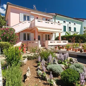 Apartment Oleander, Punat
