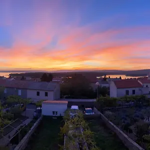 Apartment Olea, Punat