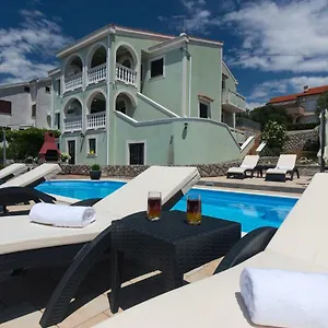 Apartment Diana, Punat